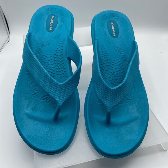 Okabashi turquoise flip flops, size Large (fits women’s size 9 1/2 to 10 1/2) - Picture 1 of 6